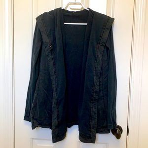 Lululemon hoodie jacket size 4